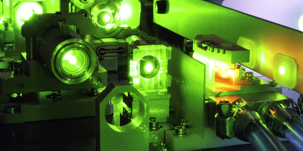 Работа с лазерными установками