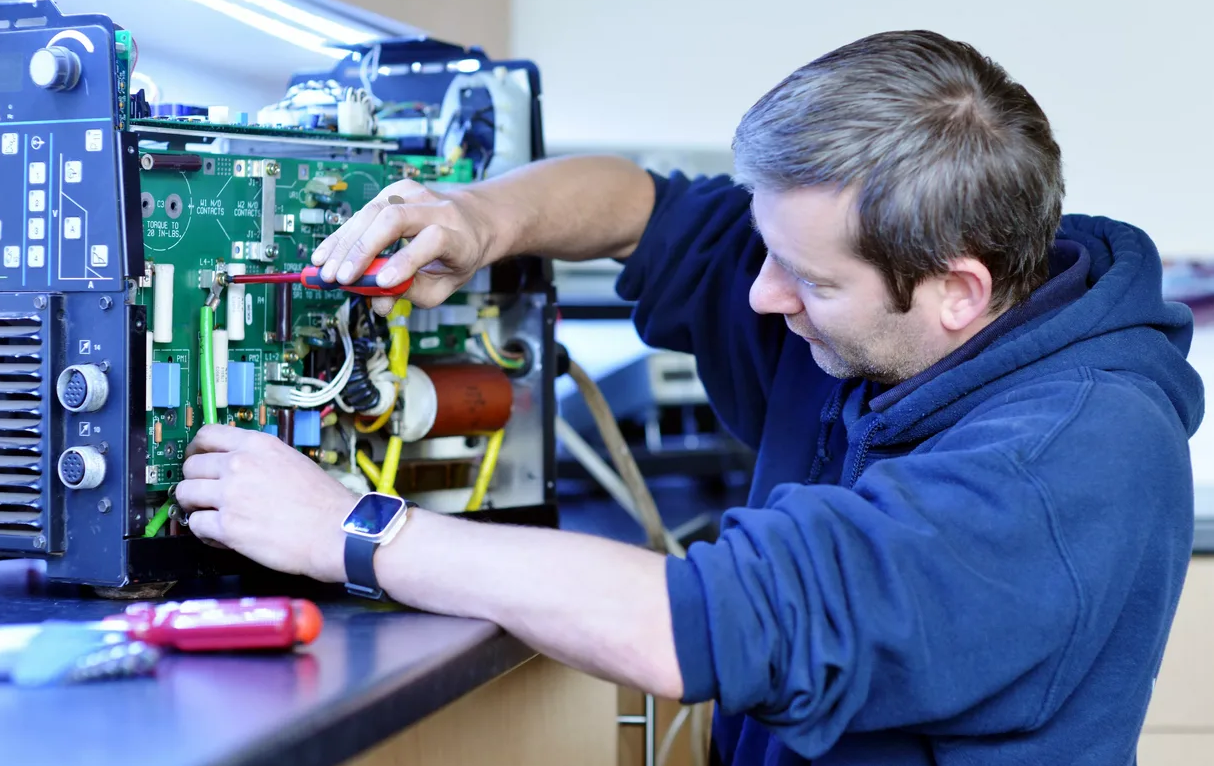 Курс Радиомеханик по ремонту радиоэлектронного оборудования