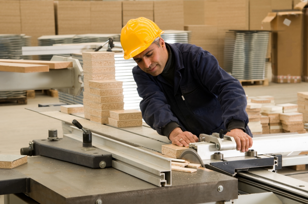 Курс Станочник деревообрабатывающих станков