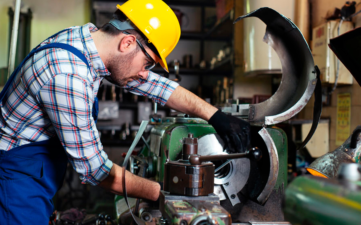 Курс Токарь